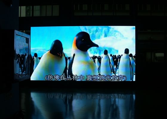 P6mm SMD 3 em telas de 1 exibição de vídeo internas do diodo emissor de luz de Digitas da cor completa